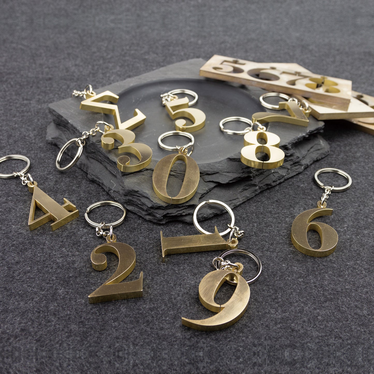 PICKBOY | Solid brass keychain [G clef/C clef/F clef/Σ/0~9] | *14 types in total